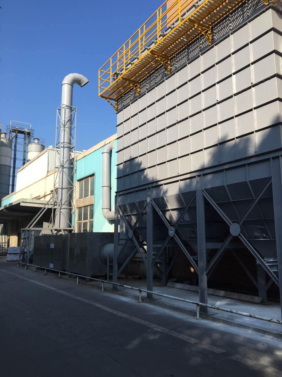 鑫藍(lán)環(huán)保線路板行業(yè)廢氣治理設(shè)備2 鑫藍(lán)環(huán)保線路板行業(yè)廢氣治理設(shè)備2